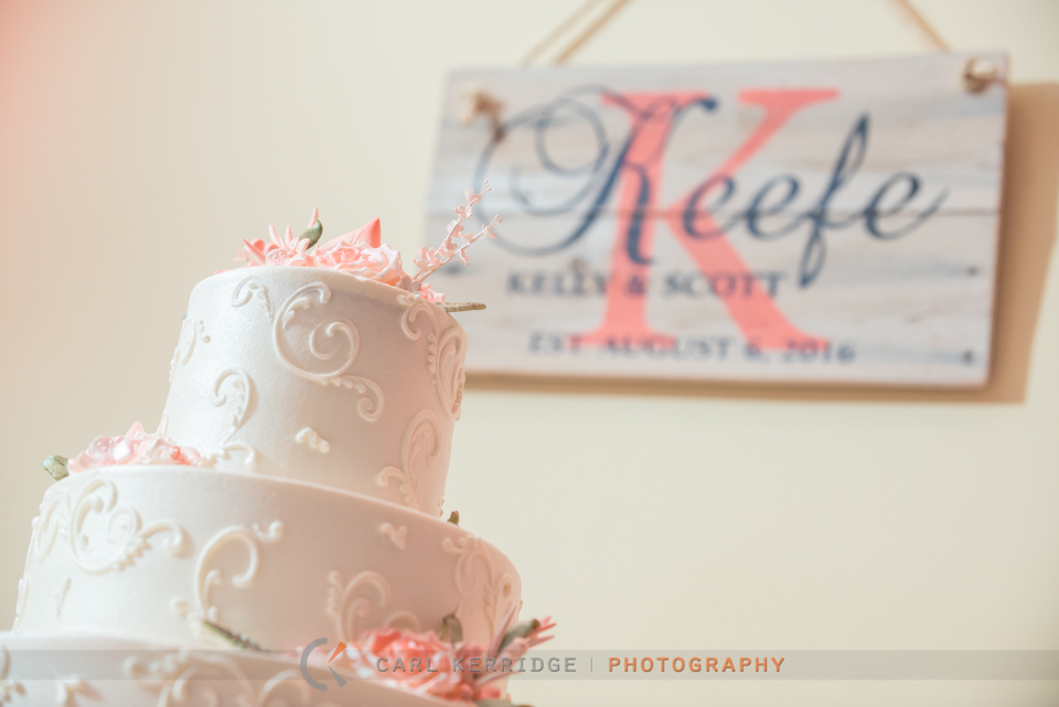 Wedding cake by Coccadots