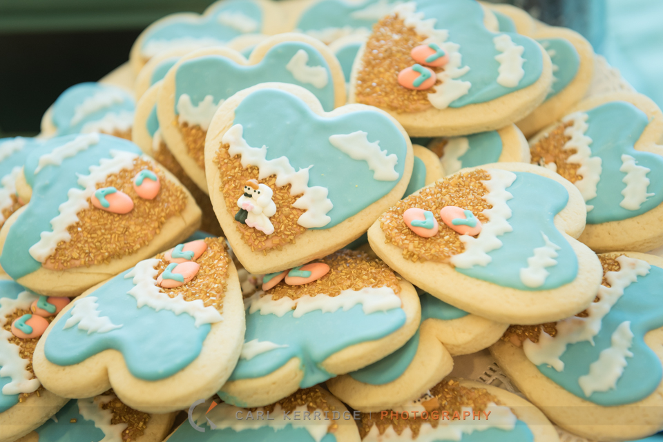 2,000 finely detailed cookies were made as guest favors for this myrtle beach destination wedding